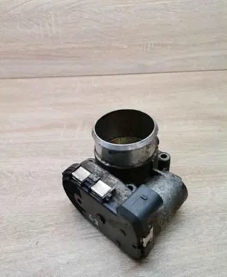 Audi A4 S4 B6 8E 8H Throttle valve 06B133062M