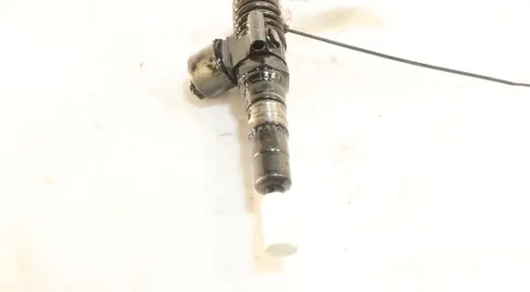 Mitsubishi Lancer X Fuel injector
