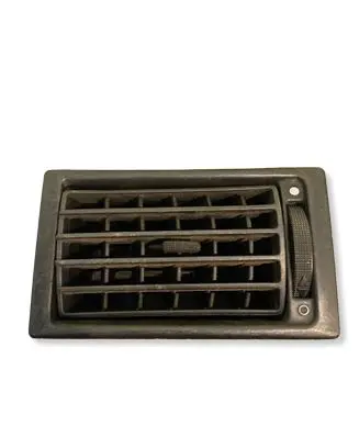 Volkswagen Transporter - Caravelle T4 Dashboard side air vent grill/cover trim 701819709A 7D1819703