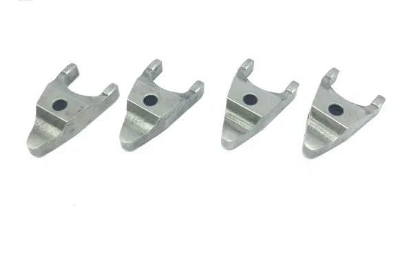 Mitsubishi Pajero Fuel Injector clamp holder 