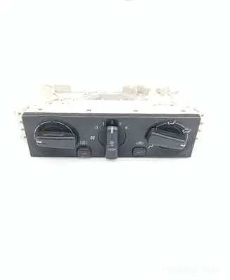 Mitsubishi Space Star Climate control unit MR262492 001106
