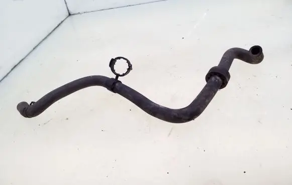Volkswagen Transporter - Caravelle T5 Engine coolant pipe/hose