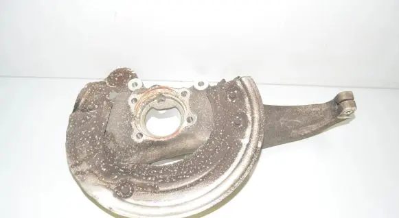 BMW 5 G30 G31 Front wheel hub 6884382 31206884382