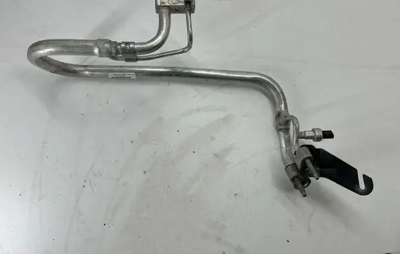 Dodge Challenger Air conditioning (A/C) pipe/hose 68158886AB 68156982AA