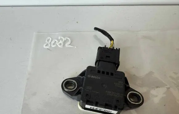 Tesla Model S Acceleration sensor 600636900A