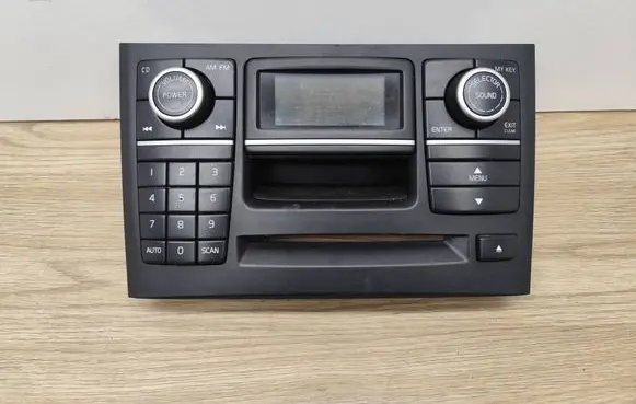 Volvo XC90 Radio/CD/DVD/GPS head unit 31300031 09W36E02