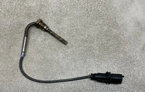 Exhaust gas temperature sensor