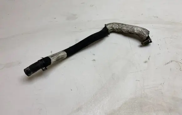 Power steering hose/pipe/line