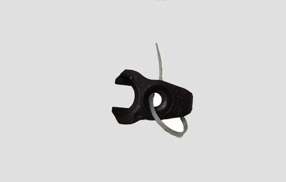 Peugeot 4007 Fuel Injector clamp holder