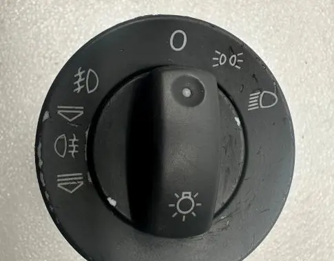 Audi A4 S4 B6 8E 8H Light switch 8E0941531A