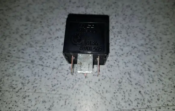 BMW 5 E39 Other relay 61366901469