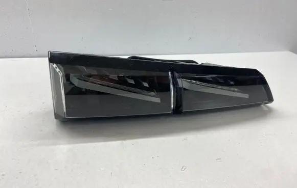 Peugeot 308 Rear/tail lights 9836300480