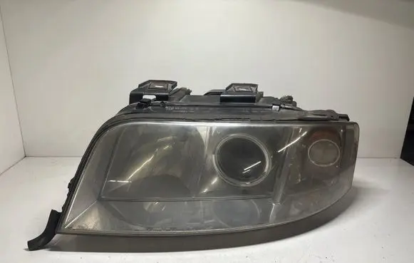 Audi A6 S6 C5 4B Headlight/headlamp