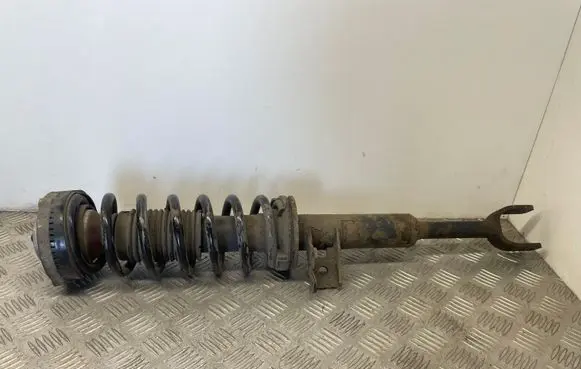 BMW 5 GT F07 Front shock absorber with coil spring 6795448 31316795448