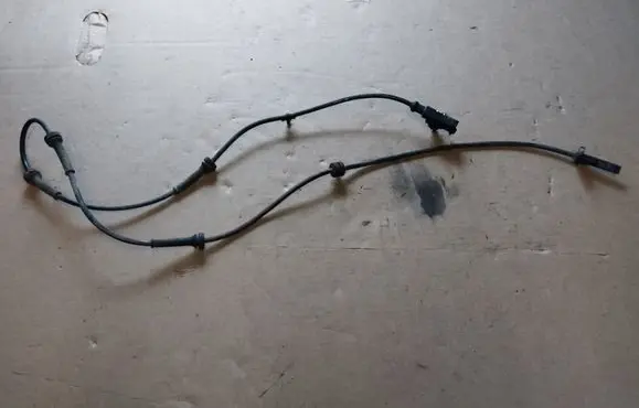 Infiniti G37 ABS brake wheel speed sensor
