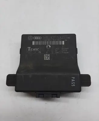 Audi A3 S3 8P Gateway control module 1K0907530D