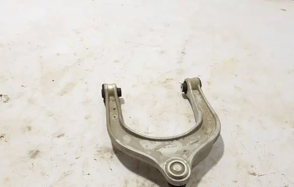 Front lower control arm/wishbone