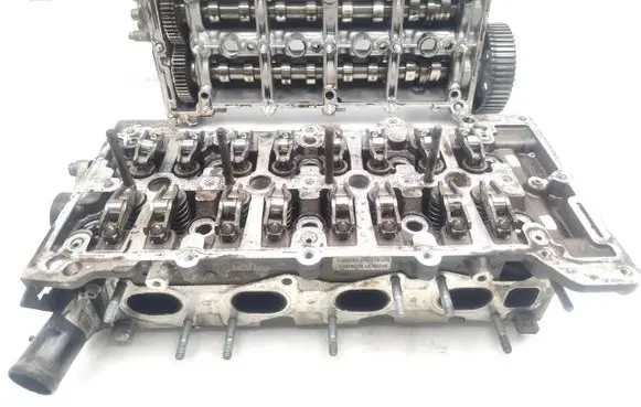 Opel Astra H Engine head 55576540 55574600