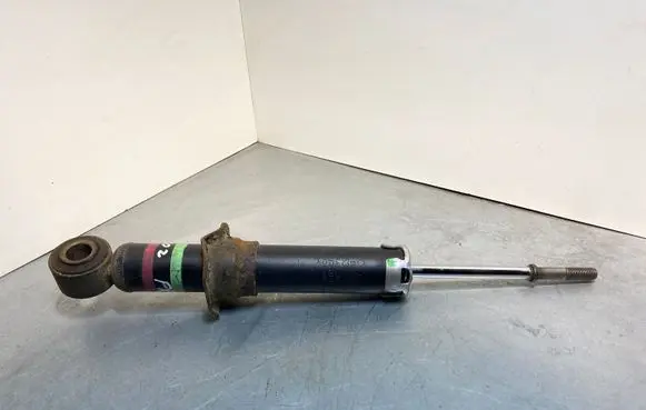 Toyota Prius (XW20) Rear shock absorber/damper 4853047051