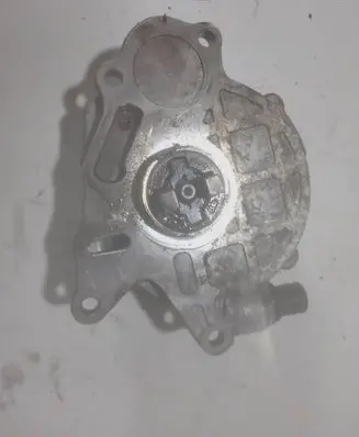 Volkswagen Caddy Vacuum pump 03L145100F