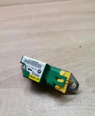 BMW X5 E53 Airbag deployment crash/impact sensor 6900728