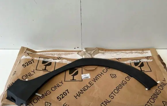 Volkswagen Taigo Rear arch trim 2G7854817B