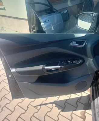 Ford C-MAX II Front door card panel trim