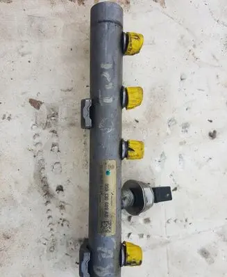 Audi A8 S8 D3 4E Fuel main line pipe 059130089AB