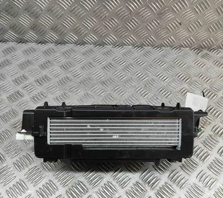 Mitsubishi Outlander Hybrid/electric vehicle battery fan 7810A296