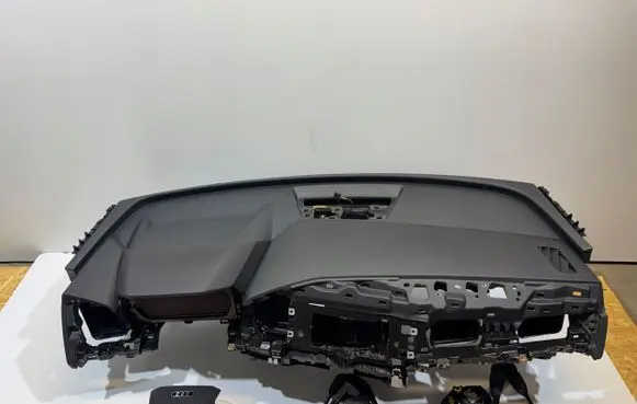 Audi Q4 Sportback e-tron Dashboard cross member/frame bar 