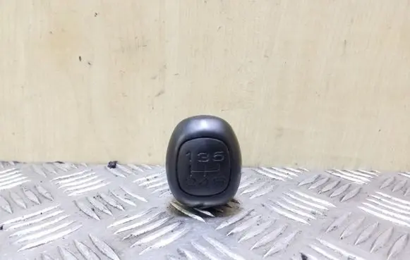 Opel Frontera B Gear lever shifter trim leather/knob