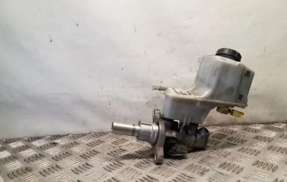 Skoda Superb B8 (3V) Clutch master cylinder 5Q2611301H