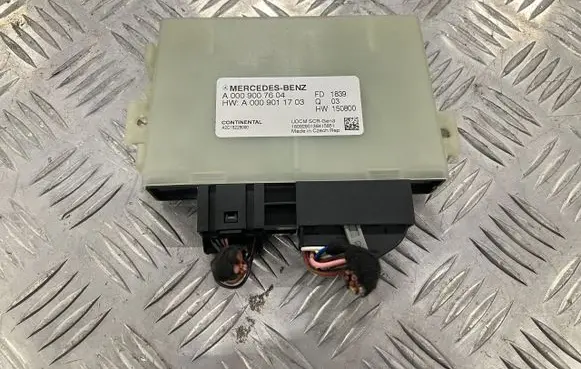 Mercedes-Benz A W177 Reducing agents exhaust control unit A0009007604