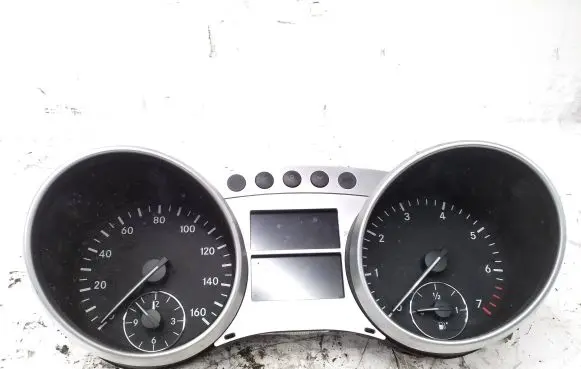 Mercedes-Benz ML W164 Speedometer (instrument cluster) A2519003100 ZGS001 A2C53361673