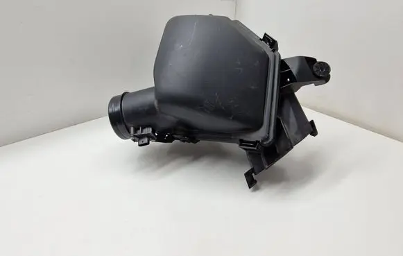 Air filter box