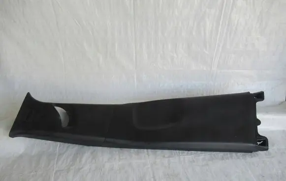 (B) pillar trim (top)