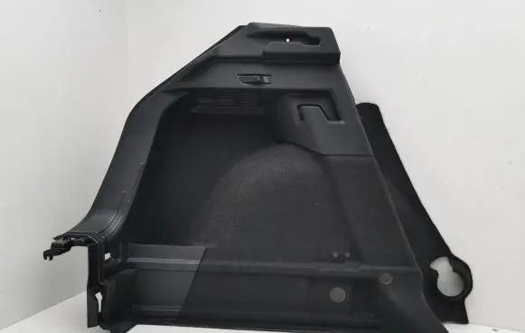 Trunk/boot side trim panel