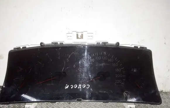 Toyota Corolla E120 E130 Speedometer (instrument cluster) 8380012E20