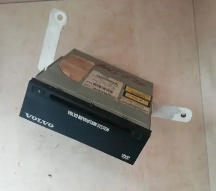Volvo V70 Navigation unit CD/DVD player 86737311 11800047 CUP2001E33AA287