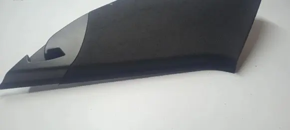 Volkswagen Touareg II (D)pillar trim (top) 7P6867246