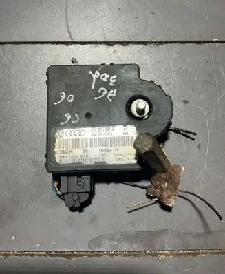 Audi A6 S6 C6 4F Power management control unit 4F0915181A 0199000013