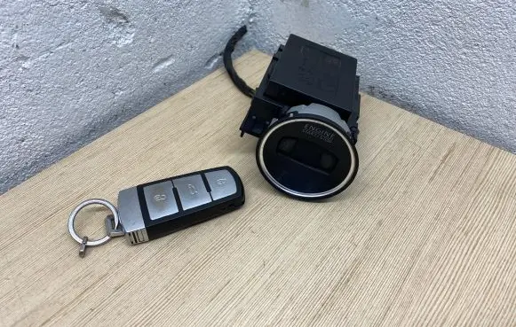 Volkswagen PASSAT B6 Ignition lock 3C0905843M 33303301 11601200212863