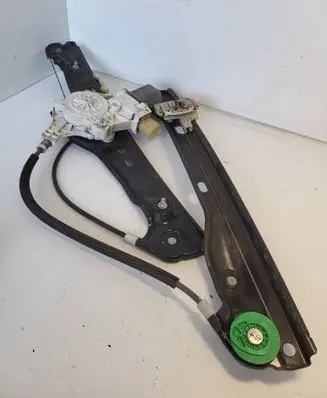 BMW 5 E60 E61 Front door window regulator with motor 7060266