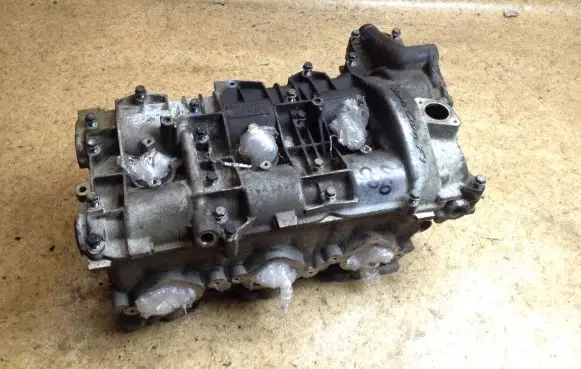 Porsche Boxster 986 Engine head 12144677030