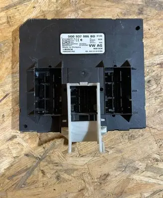 Volkswagen PASSAT B8 Comfort/convenience module 5Q0937086BD