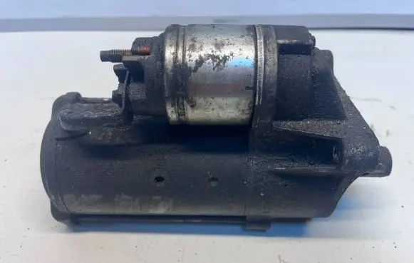 Renault Scenic II - Grand scenic II Starter motor 8200628419