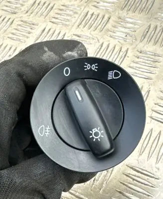 Volkswagen Caddy Light switch 1K0941431BB 2567 K1BBT