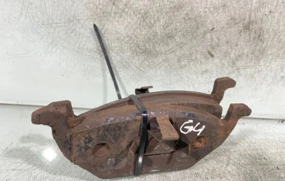Volkswagen Golf IV Brake pads (front) 