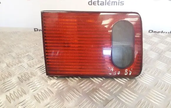 Audi A8 S8 D2 4D Tailgate rear/tail lights