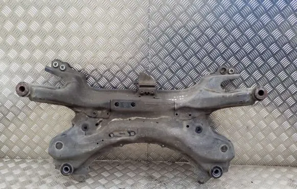 Toyota Avensis T270 Front subframe